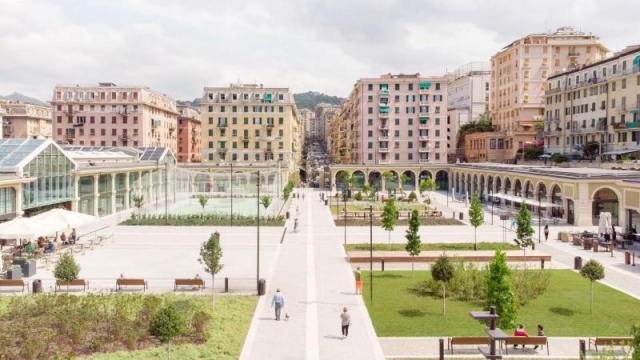euroform w - arredo urbano - panchina personalizzata in legno e metallo - panchina moderna a Genova - panchina in legno per luoghi pubblici