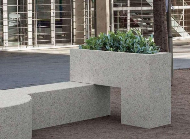 euroform w - arredo urbano - panchine cemento con fioriera su piazza pubblica - sedute in cls per esterni - Mago Urban - Tetris