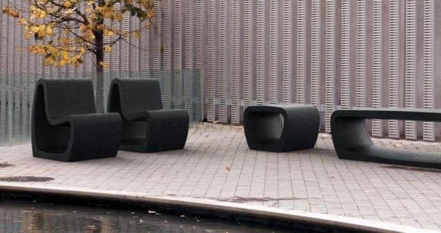euroform w - arredo urbano - panchine cemento su piazza pubblica - sedute in cls - Mago Urban - Tube