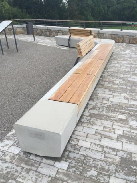 euroform w - street furniture - minimalist bench with wooden backrest on concrete base - wooden park bench for the Federal Horticultural Show in Öhringen - designer furniture for outdoors - customized bench