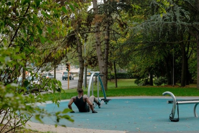 euroform w - Norwell - Outdoor Fitness für öffentliche Plätze - Fitnessgeräte für draußen in Stadtpark