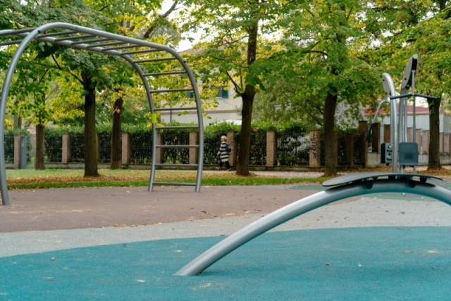 euroform w - Norwell - Outdoor Fitness für öffentliche Plätze - Fitnessgeräte für draußen in Stadtpark