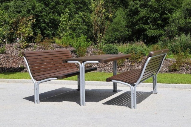 euroform w - Arredo urbano - Panchina e tavolo in legno duro per parco pubblico - Tavolo da parco con panchine per esterni - Contour Tavolo in legno duro per spazio pubblico