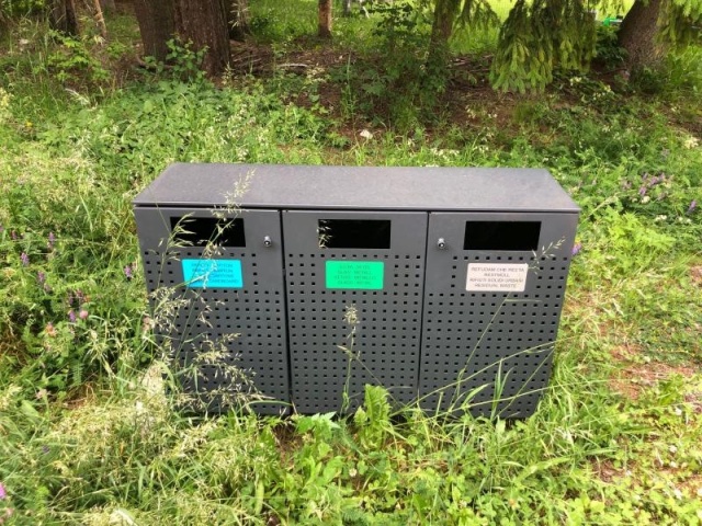 euroform w - street furniture - robust minimalist litter bin made of high quality steel for urban open spaces - Ecology litter bin for waste separation in city centres