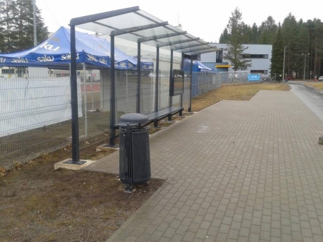 euroform w - street furniture - robust minimalist litter bin made of high quality steel for urban open spaces - Ambiente litter bin in city centre 