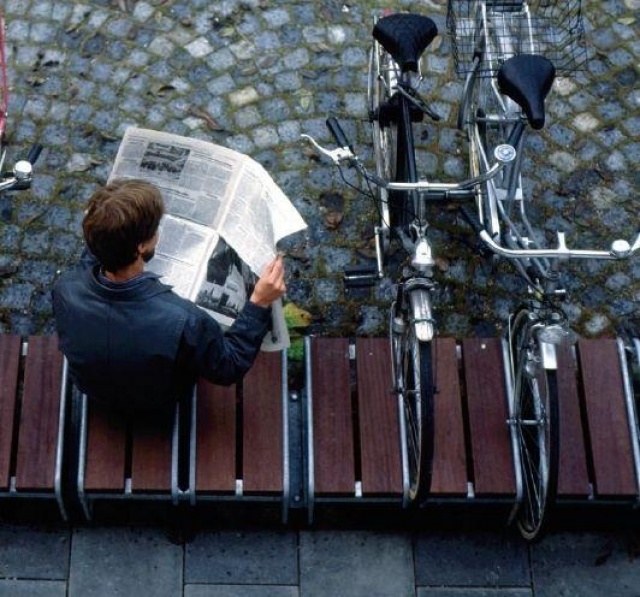 euroform w - street furniture - sturdy bike rack made of wood and metal - Basic 196 bike storage