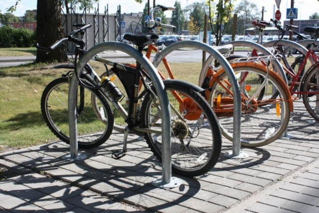 euroform w - street furniture - minimalist metal bike rack - minimalist metal bollard - metal barrier system - Arco