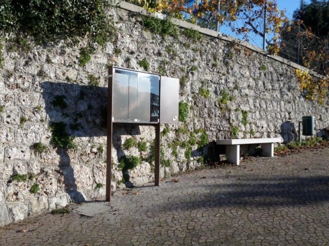 euroform w - urban furniture - display board in historic centre in Asolo Italy - notice boards for public places - Lineabacheca