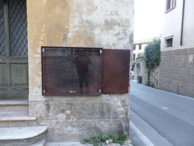 euroform w - urban furniture - display board in historic centre in Asolo Italy - notice boards for public places - Lineabacheca