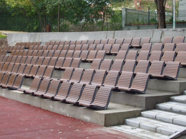 euroform w - street furniture - wooden bench in green park in Bucharest, Romania - wooden benches in public park - Contour seating