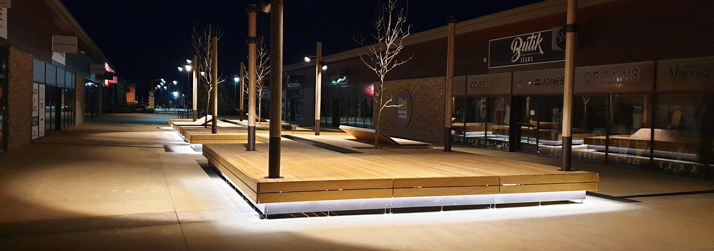 euroform w - arredo urbano - isola di seduta - isola modulare di seduta