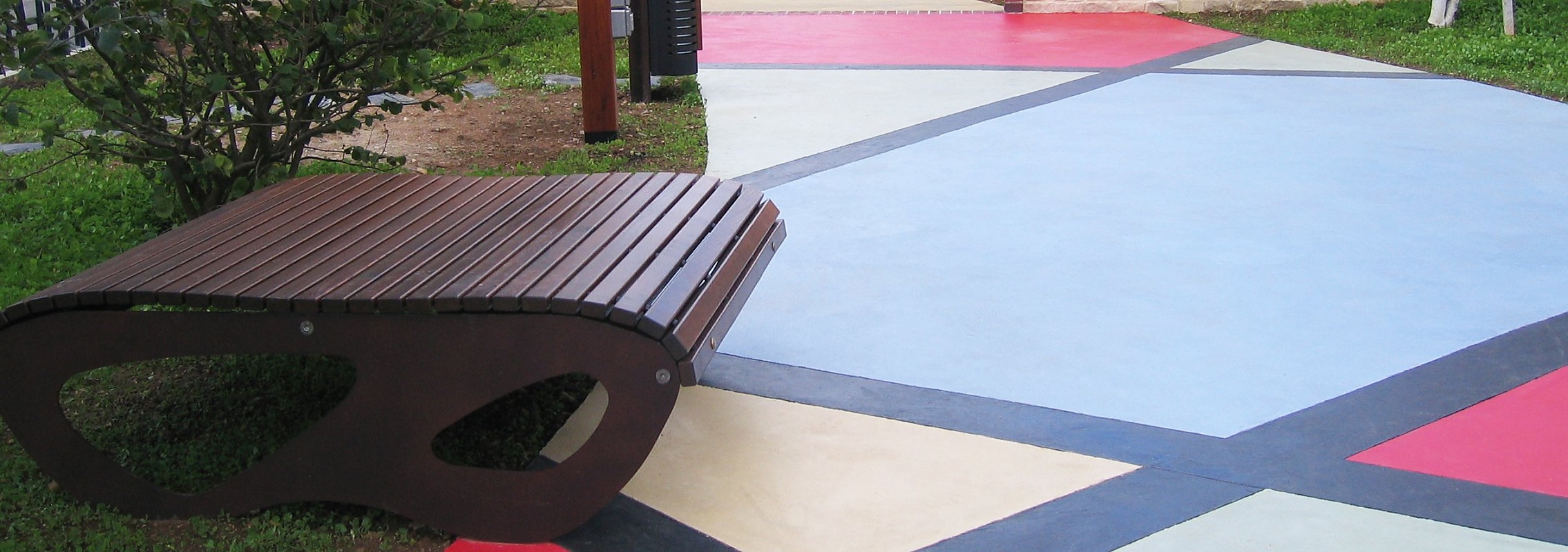 euroform w - Stadtmobiliar - Piknik Tisch - Sitzbank Holz - Alltable