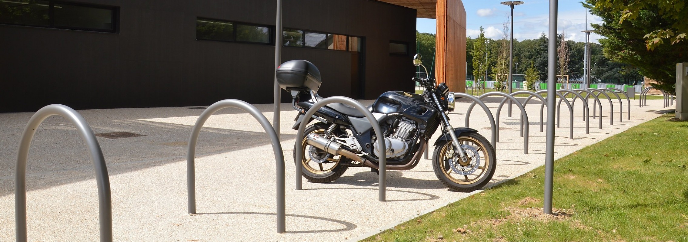 euroform w - arredo urbano - transenne - dissuasori - Arco