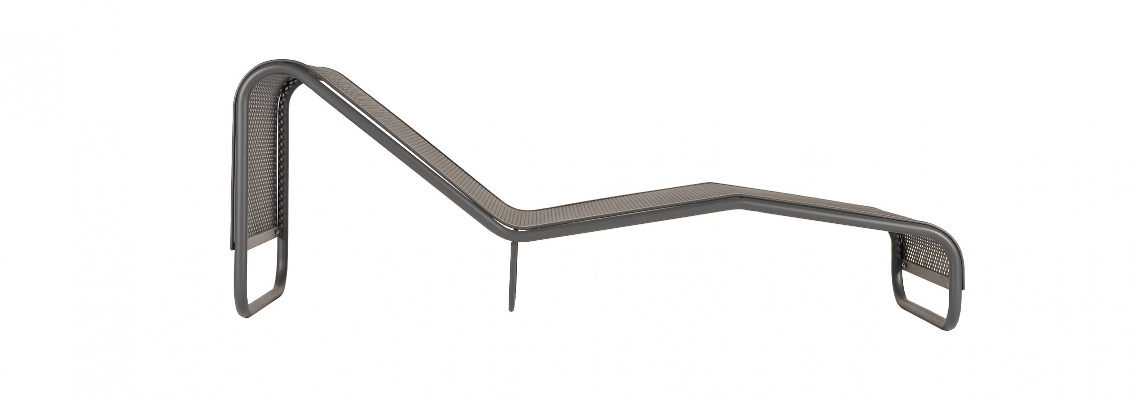 euroform w - Stadtmobiliar - chaise longue - lounger - Contour 340 M - Sitzbank Holz - Liege