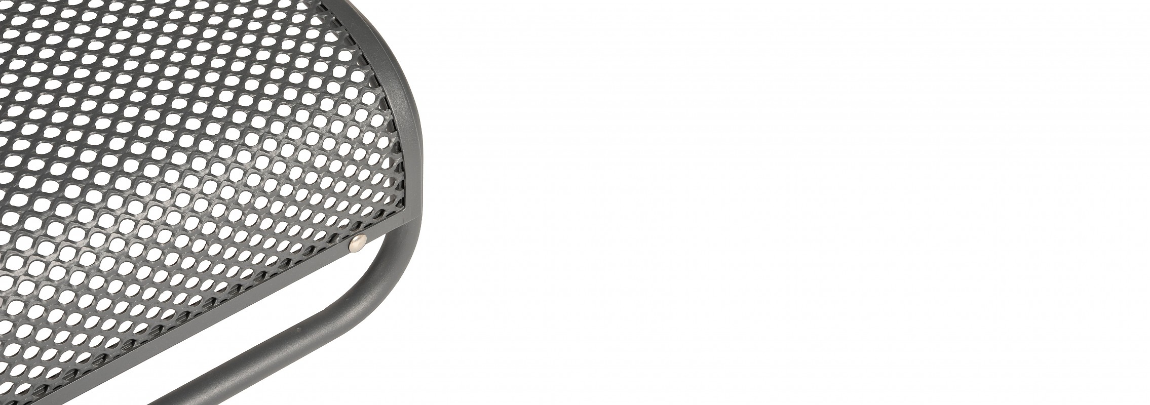 euroform w - Stadtmobiliar - chaise longue - lounger - Contour 340 M - Sitzbank Holz - Liege