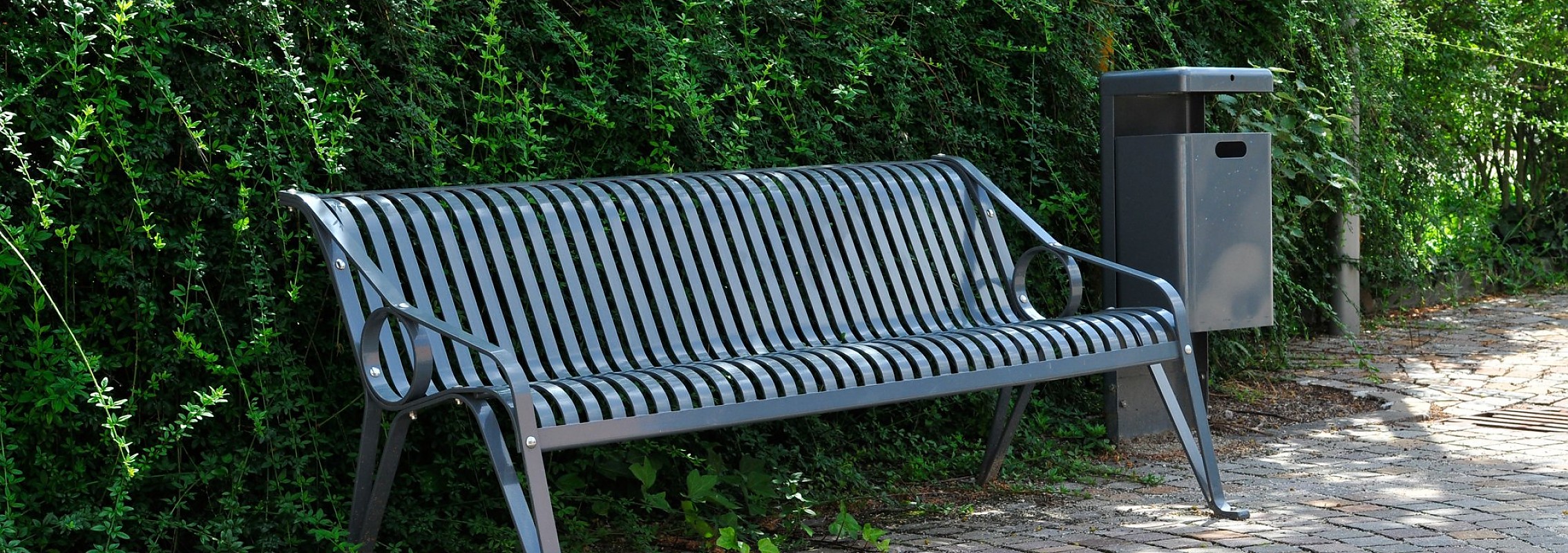 euroform w - Stadtmobiliar - Abfallbehälter - Ascher - Simple