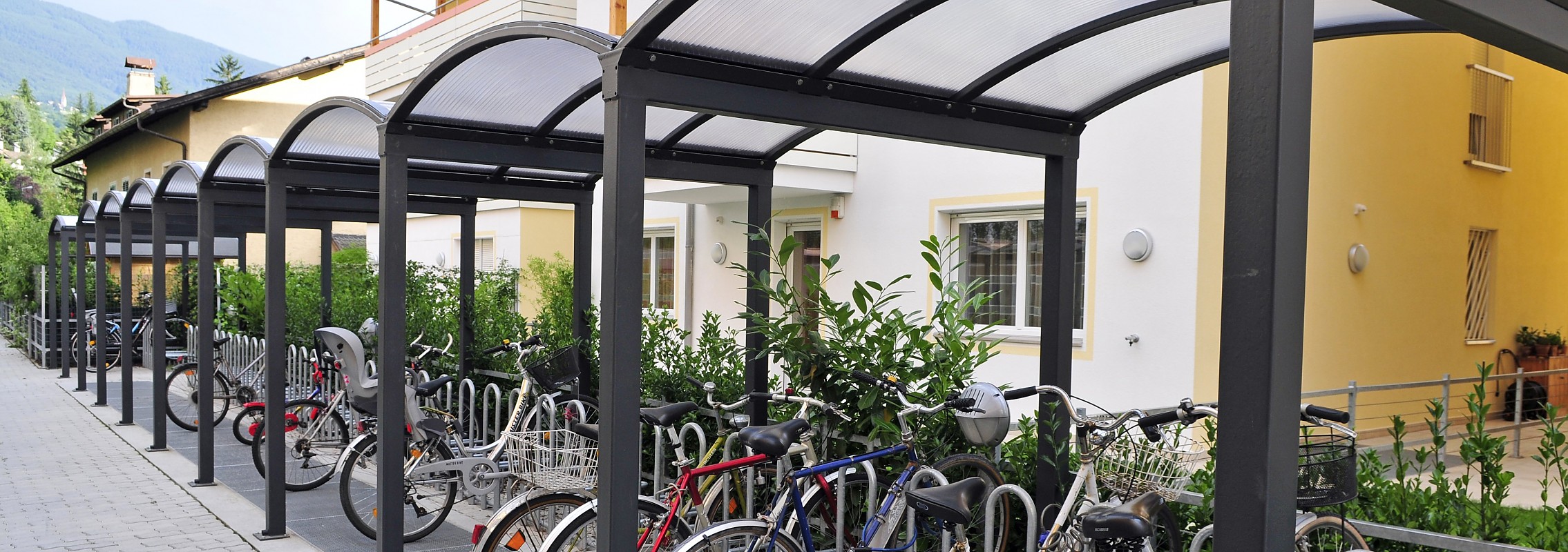 euroform w - urban furniture - bike shelter - bike racks - Galleria