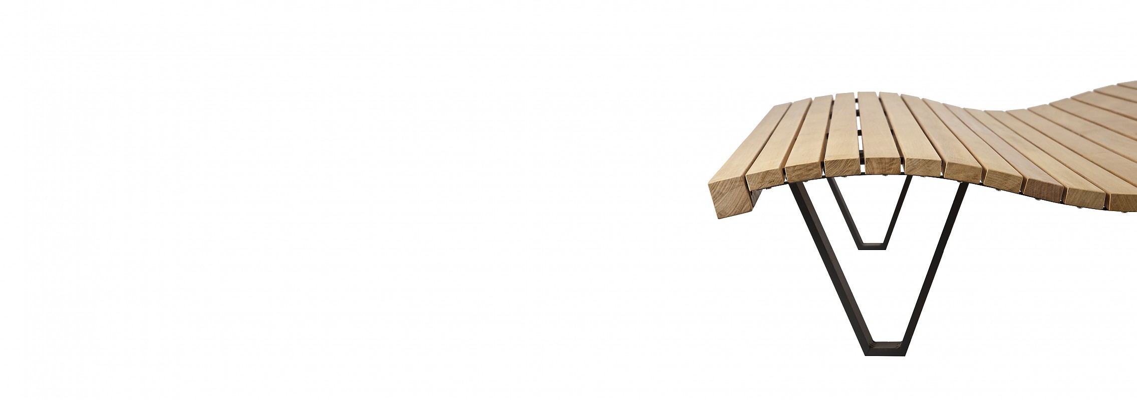 euroform w - arredo urbano - sdraio - chaise lounge - Linea Onda - panchina legno