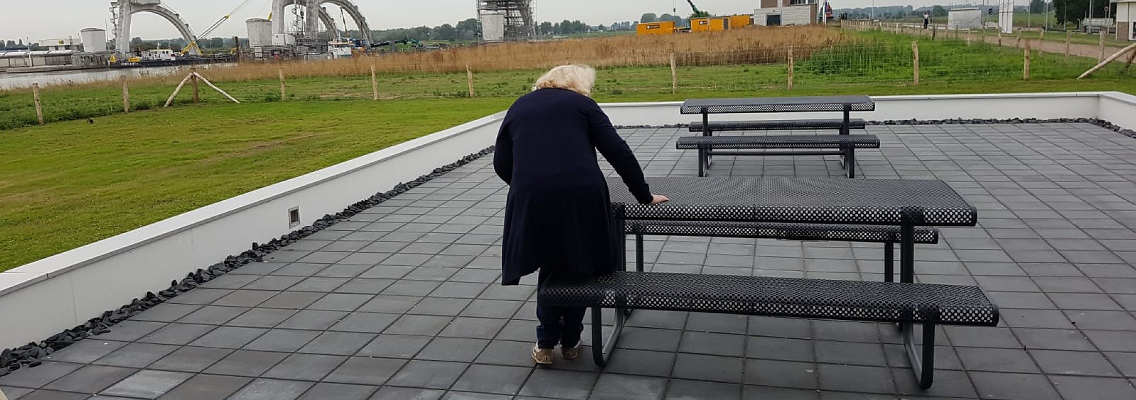 euroform w - urban furniture - pic nic set - table - Pluto - park bench metal