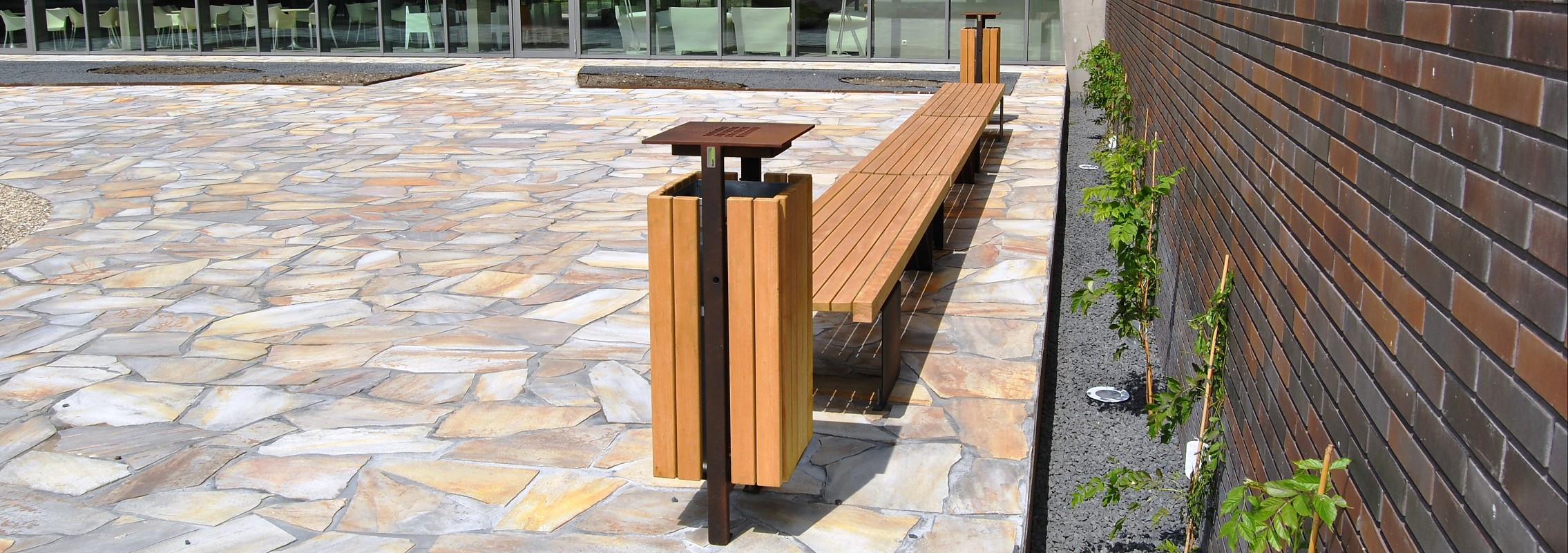 euroform w - Stadtmobiliar - Abfallbehälter - Ascher - Quattro