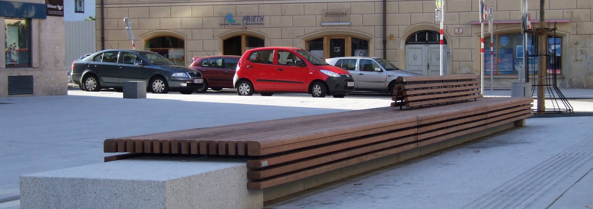 euroform w - arredo urbano - panchine legno - sedute - isola di seduta